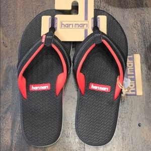 NWT HARI MARI FLIP FLOPS